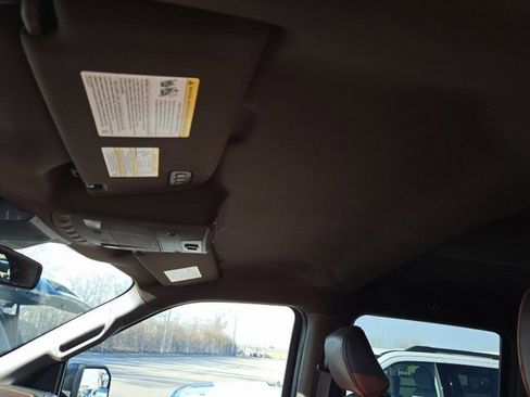 Used 2018 Ford F150 King Ranch w/ FX4 Off-Road Package image 11