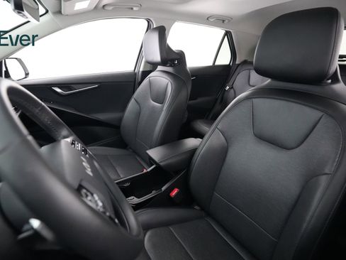 Used 2023 Kia Niro Wave FWD image 4