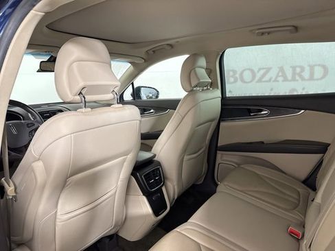 Used 2017 Lincoln MKX Reserve image 14