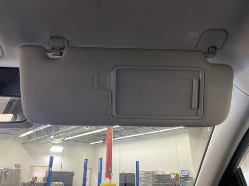 Used 2021 Kia Sportage LX image 36