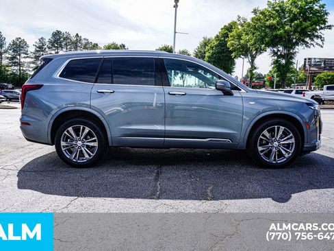 Used 2023 Cadillac XT6 Premium Luxury AWD/4WD image 11