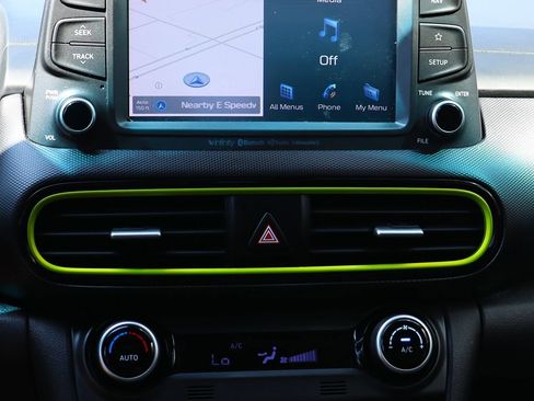 Used 2020 Hyundai Kona Ultimate FWD image 44