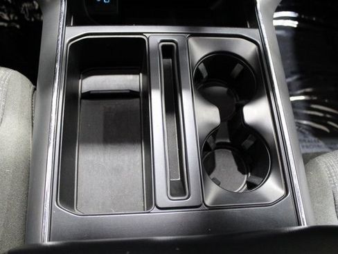 Used 2022 Ford F150 XLT image 11