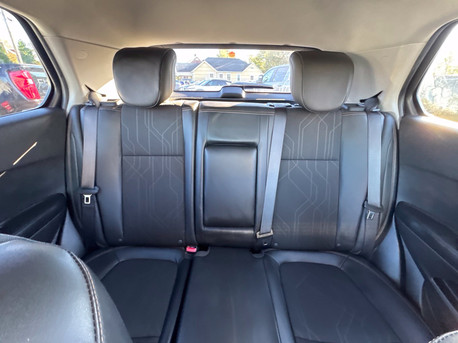 Used 2022 Chevrolet Trax LT w/ LT Convenience Package AWD/4WD image 22
