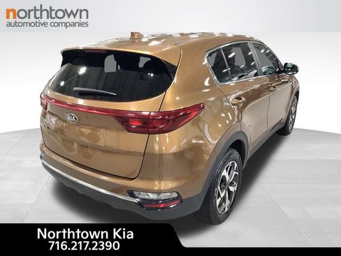 Certified 2020 Kia Sportage LX w/ LX Popular Package image 6