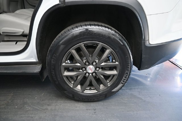 Used 2019 GMC Acadia SLT FWD image 14