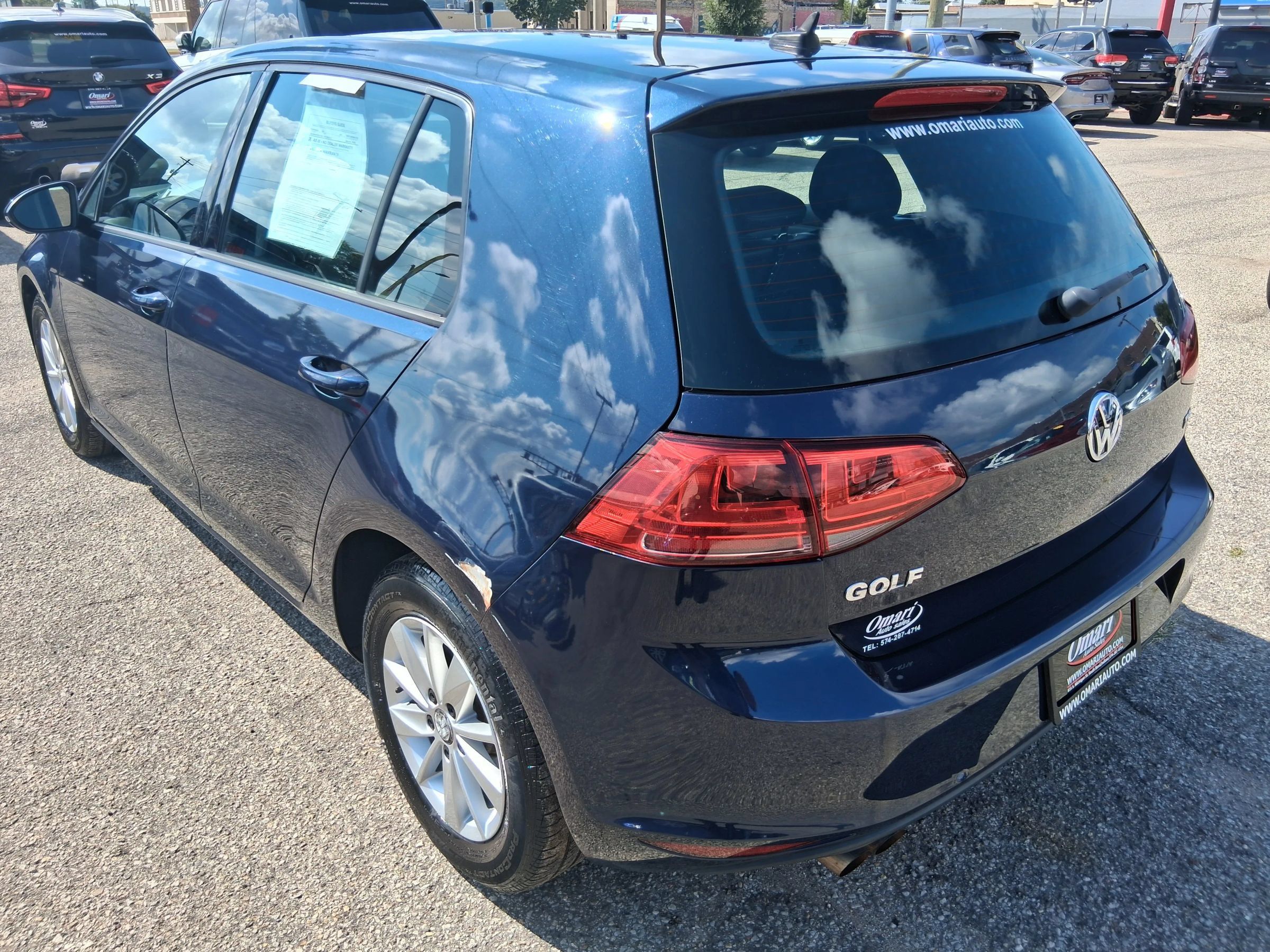 Used 2015 Volkswagen Golf S FWD image 6
