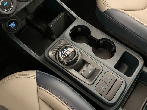 New 2026 Ford Maverick Lariat image 27