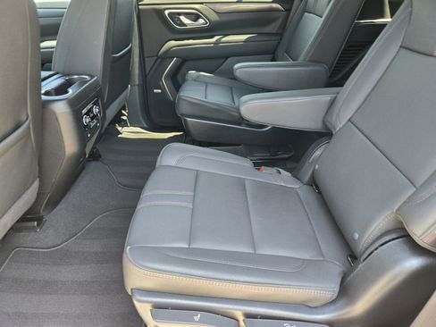 Used 2024 Chevrolet Tahoe RST w/ RST Performance Edition AWD/4WD image 29