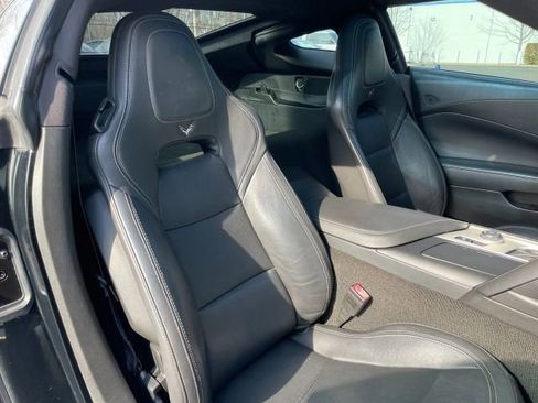 Used 2015 Chevrolet Corvette Stingray w/ 2LT Preferred Equipment Group image 35