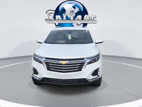 Used 2023 Chevrolet Equinox Premier image 3