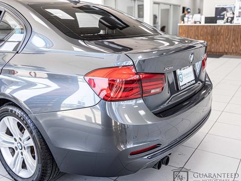 Used 2016 BMW 328i xDrive Sedan AWD/4WD image 12