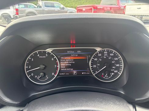 Used 2024 Nissan Sentra SV FWD image 17