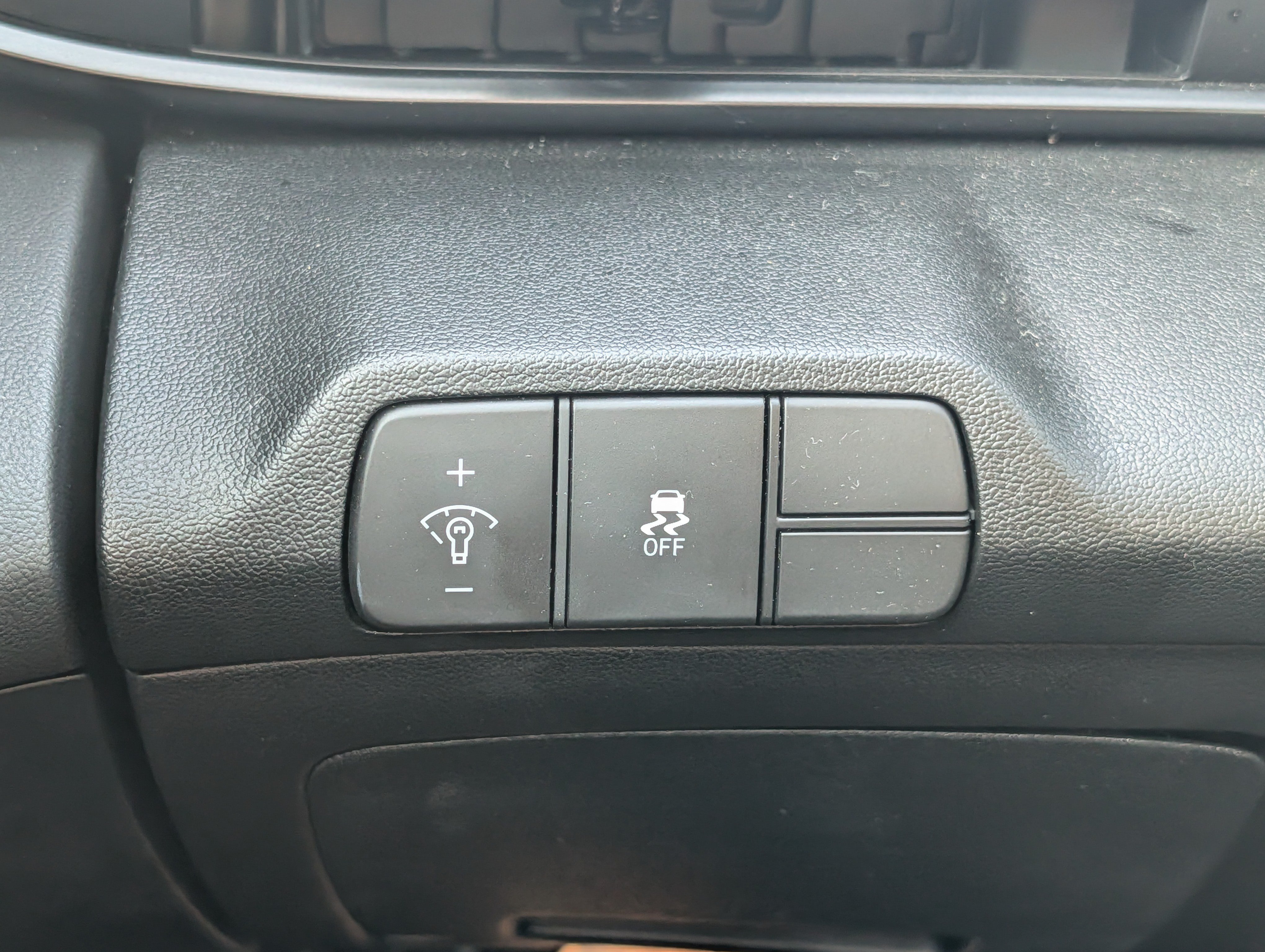 Certified 2025 Hyundai Elantra Sport FWD image 26