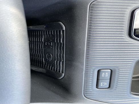 New 2026 Jeep Cherokee Limited AWD/4WD image 13