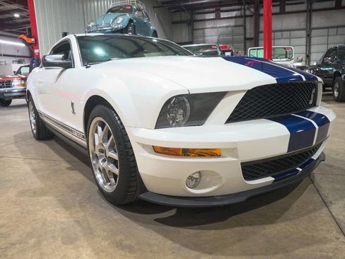 Used 2008 Ford Mustang Shelby GT500 RWD image 12