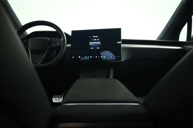 Used 2024 Tesla Model X AWD/4WD image 37
