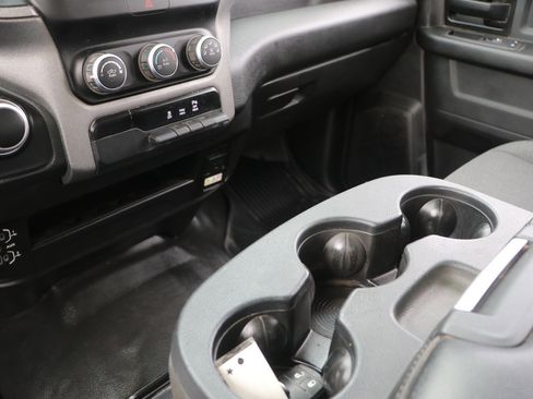 Used 2020 RAM 2500 Tradesman w/ Chrome Appearance Group image 24