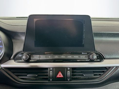 Used 2021 Kia Forte LXS image 13