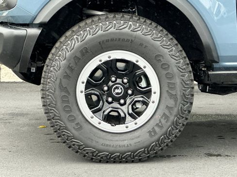 New 2025 Ford Bronco Badlands w/ Sasquatch Package image 26