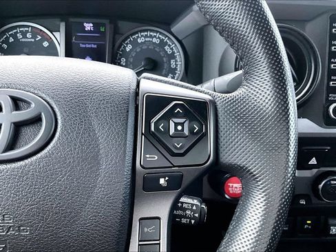 Used 2021 Toyota Tacoma TRD Pro AWD/4WD image 14