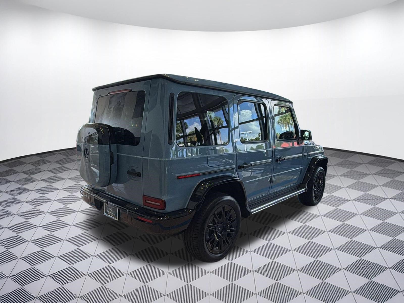 New 2027 Mercedes-Benz G 580 e image 8