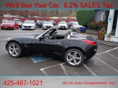Used 2008 Pontiac Solstice Convertible w/ Premium Package image 2