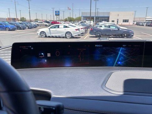 Used 2025 Lincoln Navigator Black Label AWD/4WD image 25