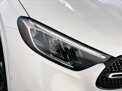 New 2026 Mercedes-Benz GLC 300 4MATIC image 16