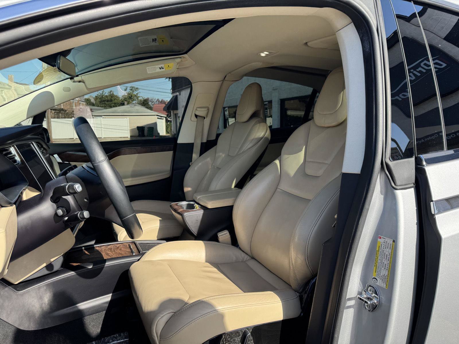 Used 2016 Tesla Model X 90D AWD/4WD image 20