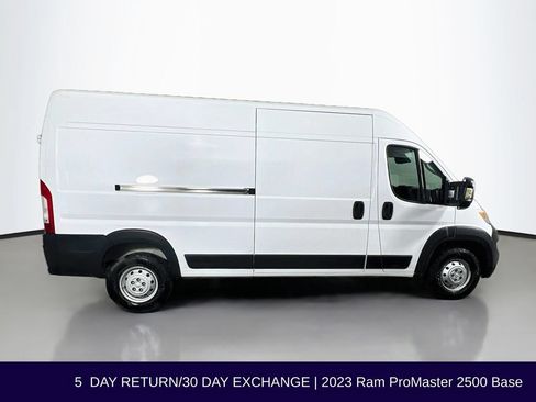Used 2023 RAM ProMaster 2500 FWD image 9