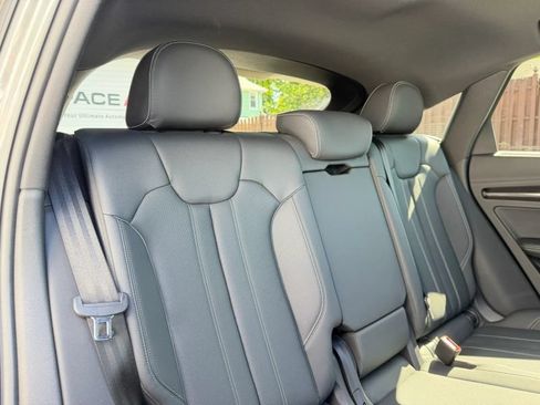 Used 2021 Audi SQ5 Prestige AWD/4WD image 29