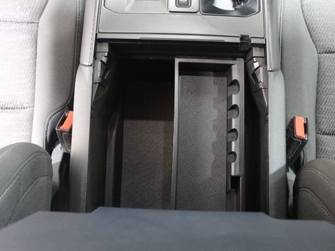 Used 2024 Ford F150 XLT w/ XLT Black Appearance Package image 34