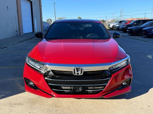 Used 2021 Honda Accord Sport image 3