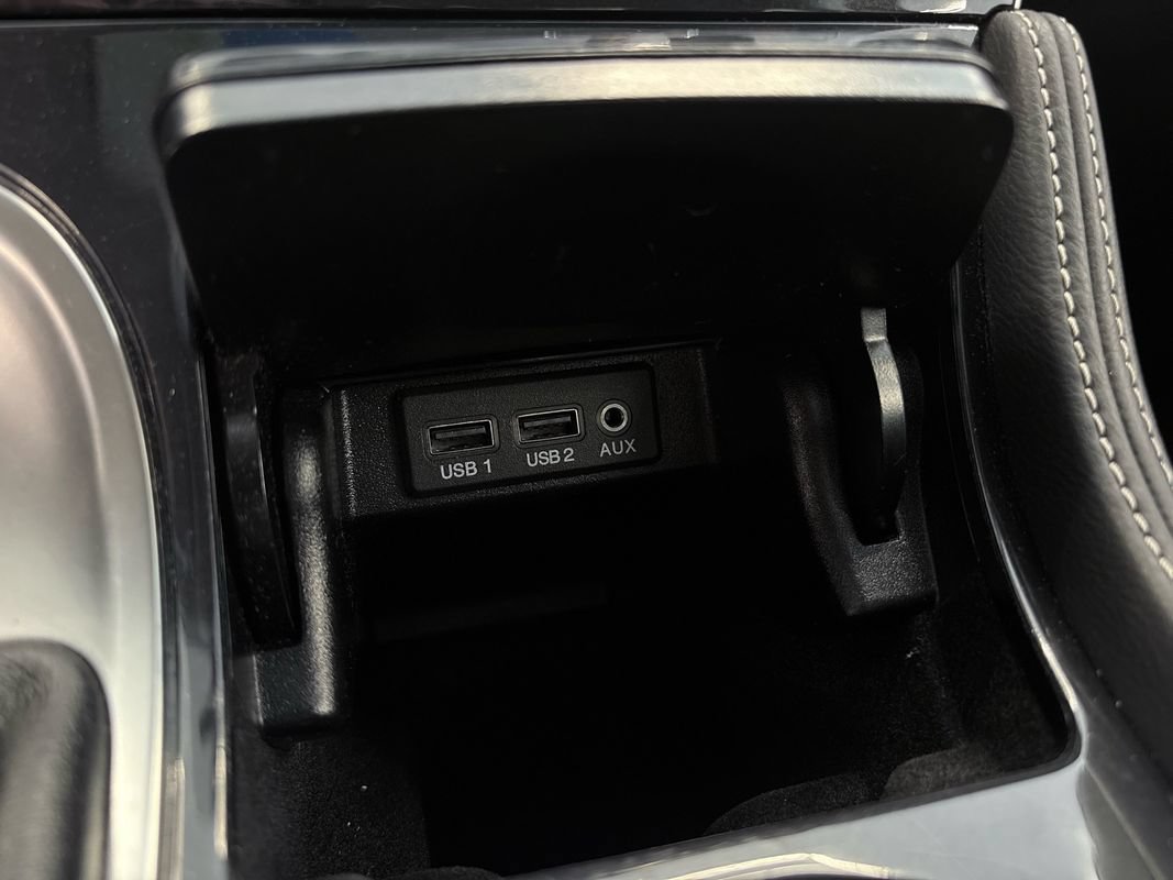 Used 2018 Nissan Maxima Platinum FWD image 27