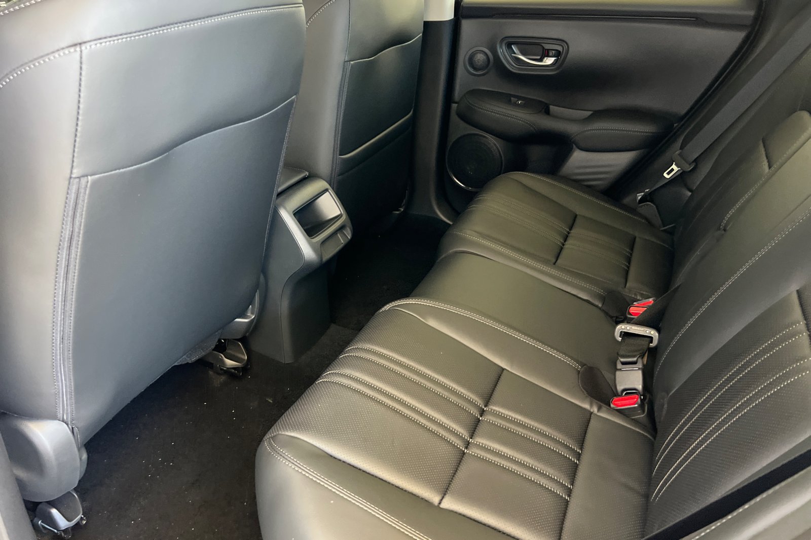New 2027 Honda HR-V EX-L image 9