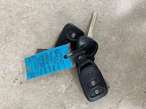 Used 2016 Hyundai Accent SE w/ Option Group 02 image 23