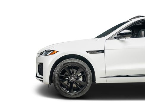Used 2025 Jaguar F-PACE R-Dynamic S AWD/4WD image 23