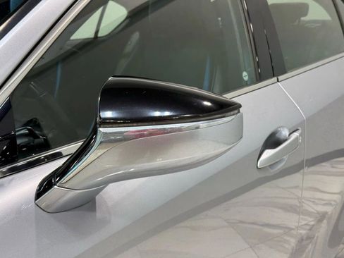 Used 2021 Lexus IS 300 image 10