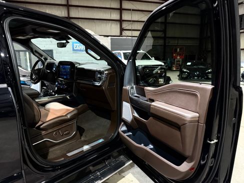 Used 2023 Ford F150 King Ranch w/ Equipment Group 601A High AWD/4WD image 25
