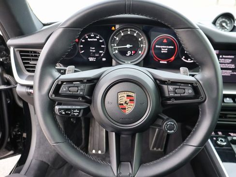 Used 2020 Porsche 911 Carrera 4S image 29