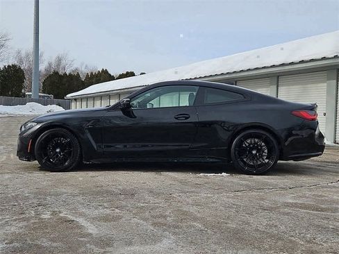 Used 2022 BMW M4 Competition w/ Executive Package image 2