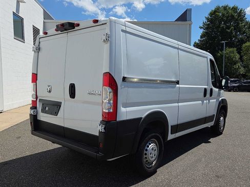 Used 2025 RAM ProMaster 2500 w/ Convenience Group FWD image 6