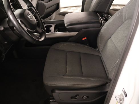 Used 2022 RAM 1500 Big Horn AWD/4WD image 11