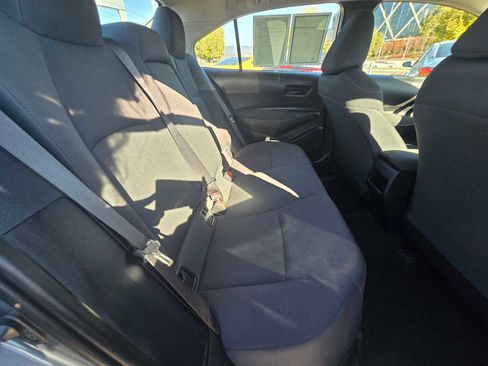 Used 2022 Toyota Corolla LE image 14