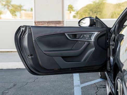 Used 2020 Jaguar F-TYPE Convertible image 13