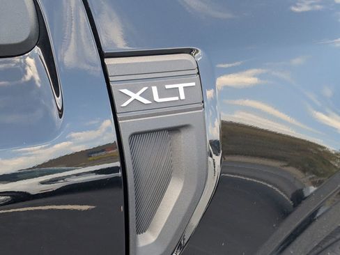 New 2025 Ford Maverick XLT w/ XLT Luxury Package image 16