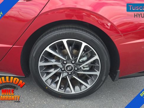 Used 2023 Hyundai Sonata Limited FWD image 11