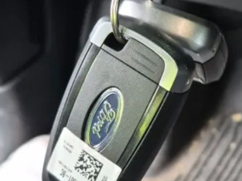 Used 2023 Ford Explorer XLT w/ Equipment Group 202A AWD/4WD image 10