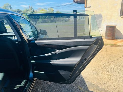 Used 2017 BMW 535i Gran Turismo xDrive image 20